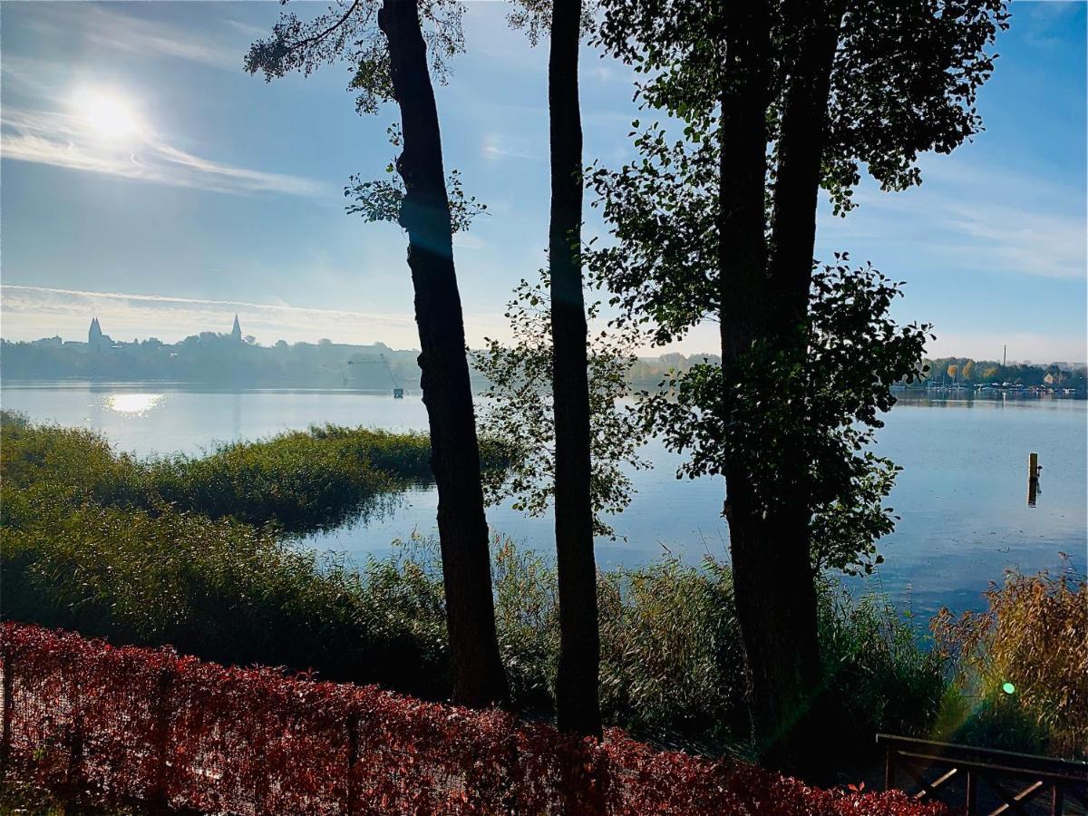 Lake View Ostroda Luxury Apartment Exterior photo