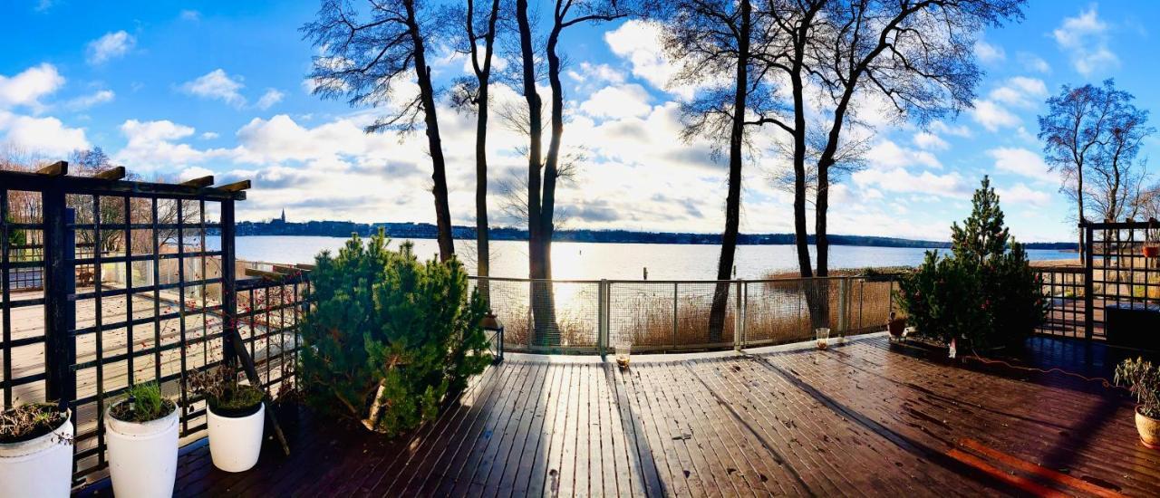 Lake View Ostroda Luxury Apartment Exterior photo